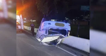 Capotamento deixa sete feridos na Via Expressa em Florianópolis na madrugada de quarta-feira
