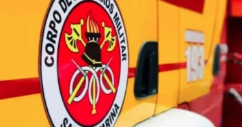 Pescador morre afogado após barco virar na Praia de Barreiros em São José