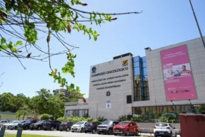 Salários de até R$ 10 mil em processo seletivo da Fahece abre vagas em Florianópolis