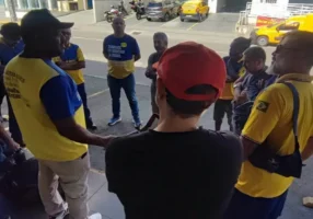 Greve dos Correios em Florianópolis e fechamento de unidade
