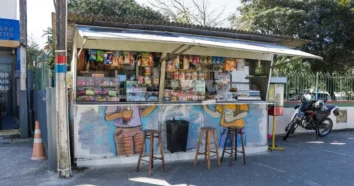 Irregularidades com Quiosques em Florianópolis: Impactos na Arrecadação